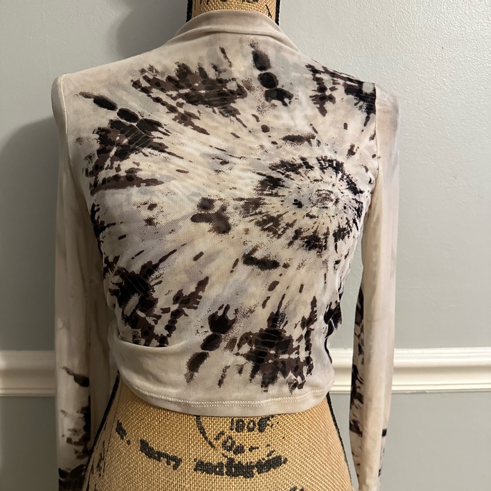 IRIS Mesh Long Sleeve Brown And Creme Tie Dye top M